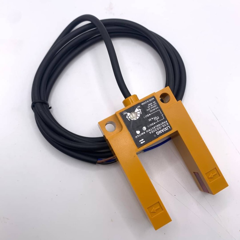 สวิตช์เซนเซอร์โฟโตอิเล็กทริก E3S-GS3E4 GS3B4E3S-GS30E4 ก้ามปู