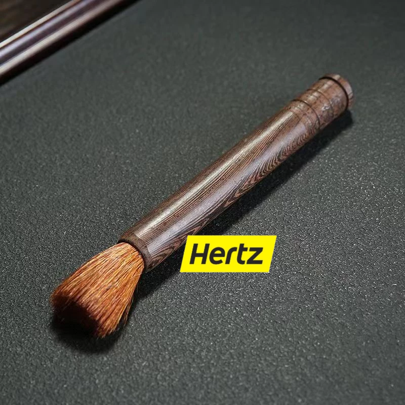 Hertz Cafe แปรงปัดผงกาแฟ ด้ามจับไม้ มีให้เลือก 2สี Wooden Coffee Brush
