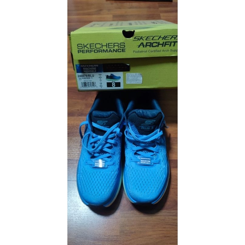 SKECHERS GO RUN Ride 11 รองเท้าวิ่งผู้ชาย