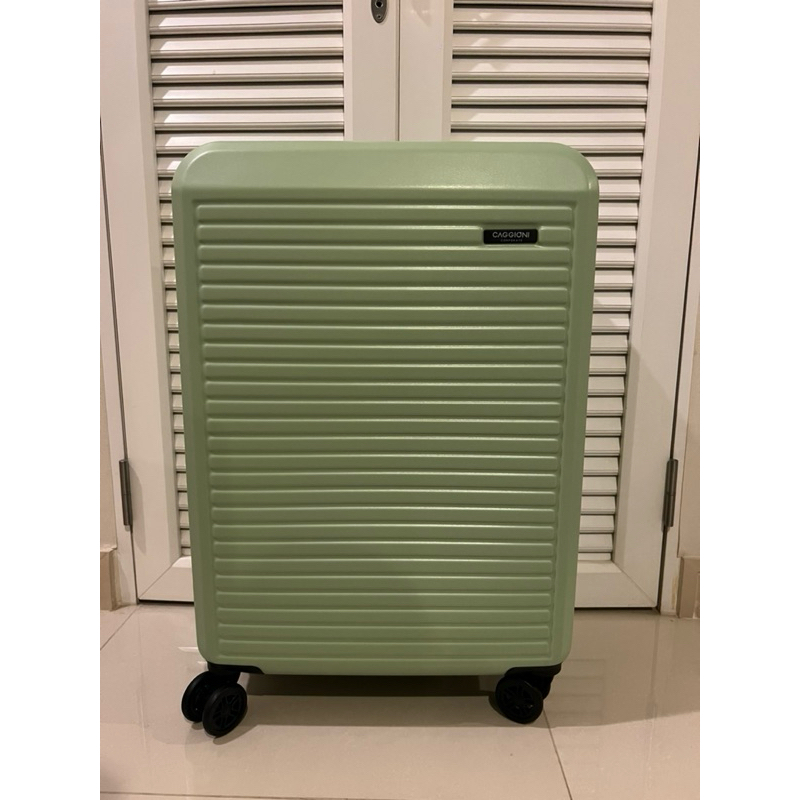 กระเป๋าเดินทาง Caggioni 24 นิ้ว รุ่น 66006-24-02 Greenery