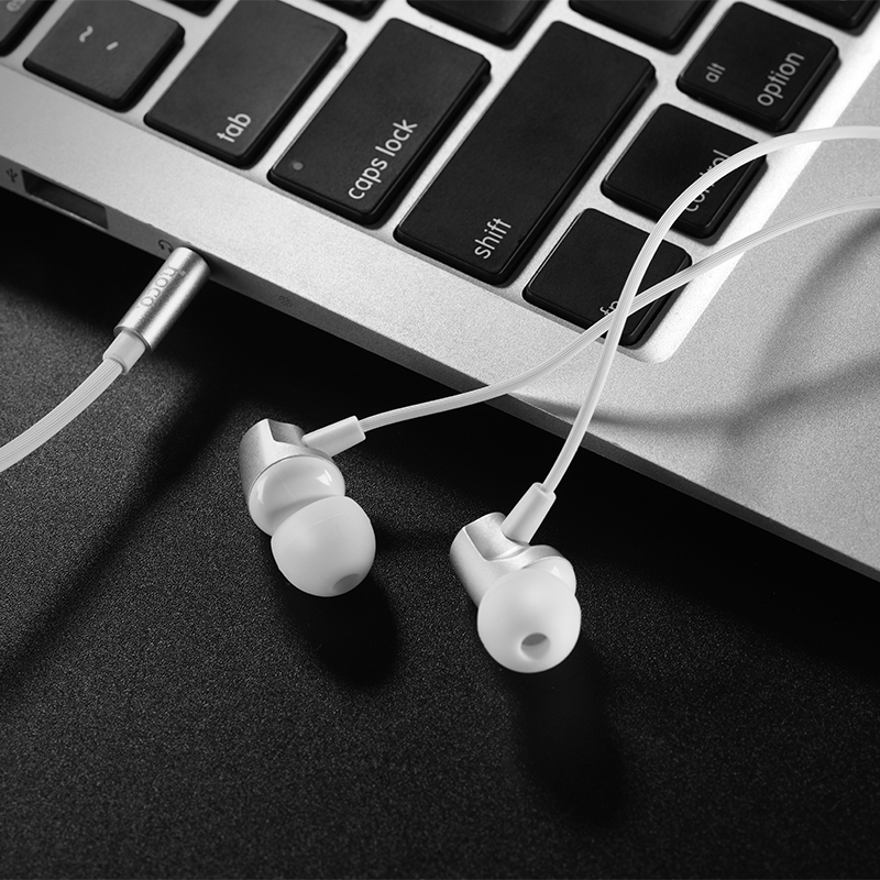 Hoco M41 หูฟัง In-Ear เสียงดี ใส่สบายหู มีไมค์ในตัว