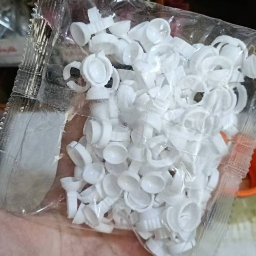 แหวนใส่กาว อุปกรณ์ สำหรับต่อขนตา 100 ชิ้น/ห่อ