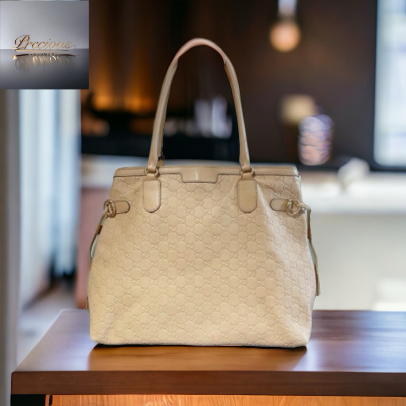 Gucci tote bag ออก Shop 83,000 ฿ ขายแค่....‼️