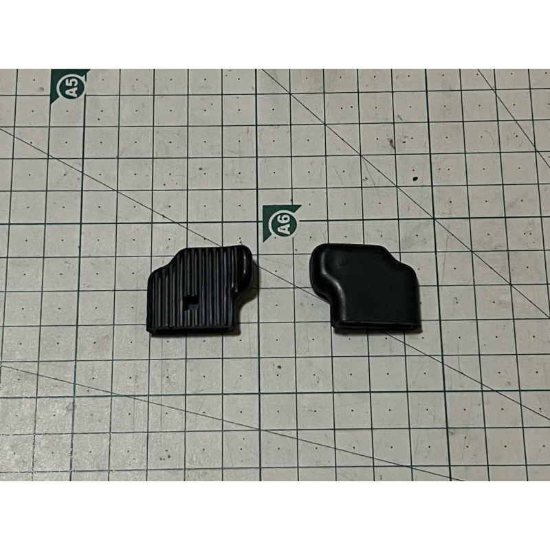 พลาสติกกันความร้อนตัวล็อคฝากระโปรงหน้า(แท้) Honda Civic EG EH EJ1