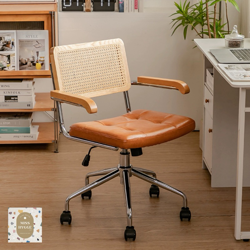 Cesca chair with wheels เก้าอี้ยุคmid-century preorder//miss.hygge