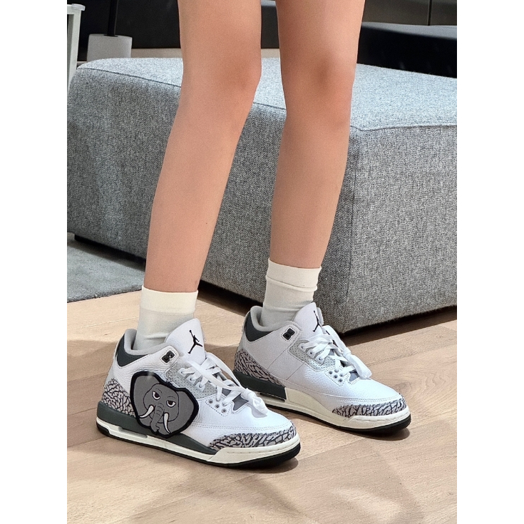 Nike Air Jordan 3 Retro (GS) Hide N Sneak สีขาว ของแท้ 100 % รองเท้าผ้าใบ