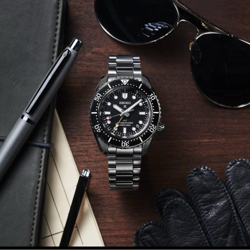 -SEIKO-MM200 GMTSave the Ocean  GMT 110 th Anniversary 1968 Diver’s Modern Re-interpretation MM200  -รุ่น SPB383J-( ดำ)