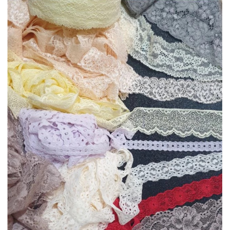 สีเยอะกว่าภาพ ลูกไม้ยืด ยางระบาย ตกแต่งชายผ้า งาน diy หลายขนาด หลายสี ราคาต่อเมตร