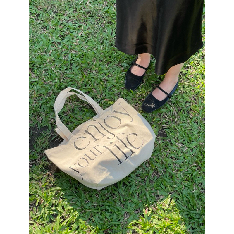 กระเป๋าผ้า Holiday bag ผ้าลายสอง cotton 100%