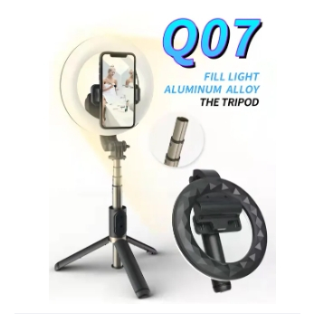 ไม้เซลฟี่โทรศัพท์ ไม้เซลฟี่พร้อมไฟไลฟ์สด6" ไม้เซลฟี่ ขาตั้งกล้องบลูทูธในตัว Q07 Portable 6" light Tr