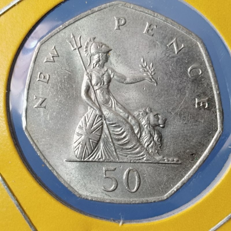 เหรียญอังกฤษ 50 Pence ปี 1981( ปีสุดท้ายรุ่นอลิซาเบท อายุ25 ปี)ไม่ผ่านใช้