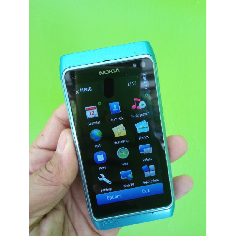 Nokia N8 มือสอง สีฟ้า จอสวย รอยรอบตัว