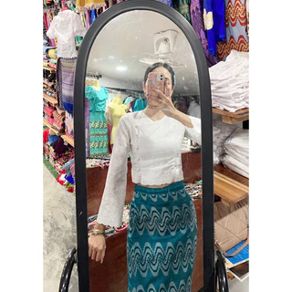 เสื้อพม่า เสื้อทรงอองซาน วานลูกไม้ทั้งตัว งานตัดเองของทางร้าน