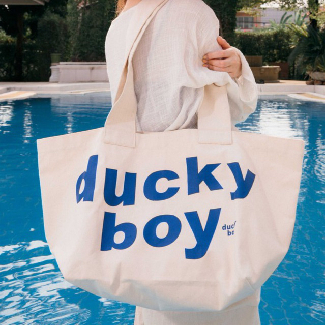 DUCKYBOY XXL TOTE - ON VACAY EVERYDAY กระเป๋าผ้า
