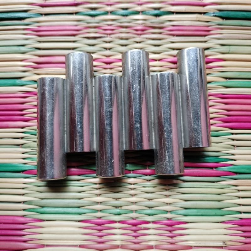 vintage guitar pitch pipe