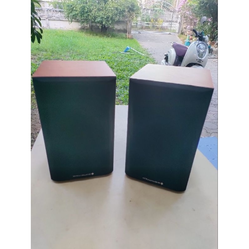 ลำโพง speakers (มือสอง) Wharfedale Diamond 9.0 1 คู่