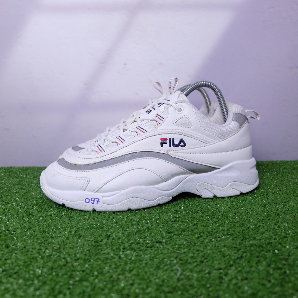 (39/25 cm) Fila RAY Disruptor Unisex Sneakers ฟีล่า มือ2ของแท้💯 รองเท้าผ้าใบเกาหลีผู้หญิง