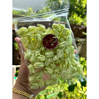 กลีบเปลือกรักดินเปลือกรักเหมือนจริง