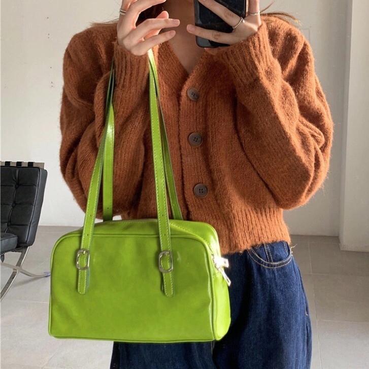 xspeedfashion(X1986) กระเป๋าหนังเงา มี 3 สี สะพายไหล่-พร้อมส่ง