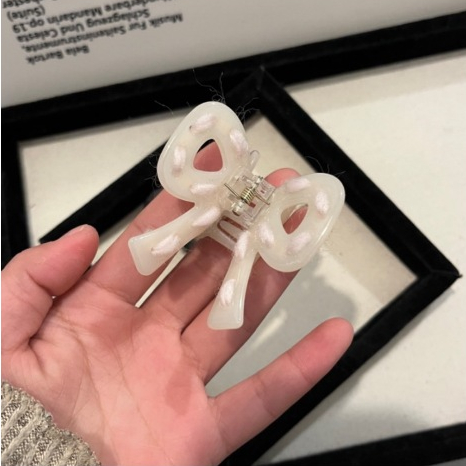 พร้อมส่ง!🇹🇭 ราคา/ชิ้น กิ๊บโบว์หนีบผมอะคริลิค กิ๊บโบว์ประดับเชือกสี ไหมพรมรอบกิ๊บแบบ 3D เนื้องานเกาหลี สีแคนดี้สุดน่ารัก - รูปที่ 6