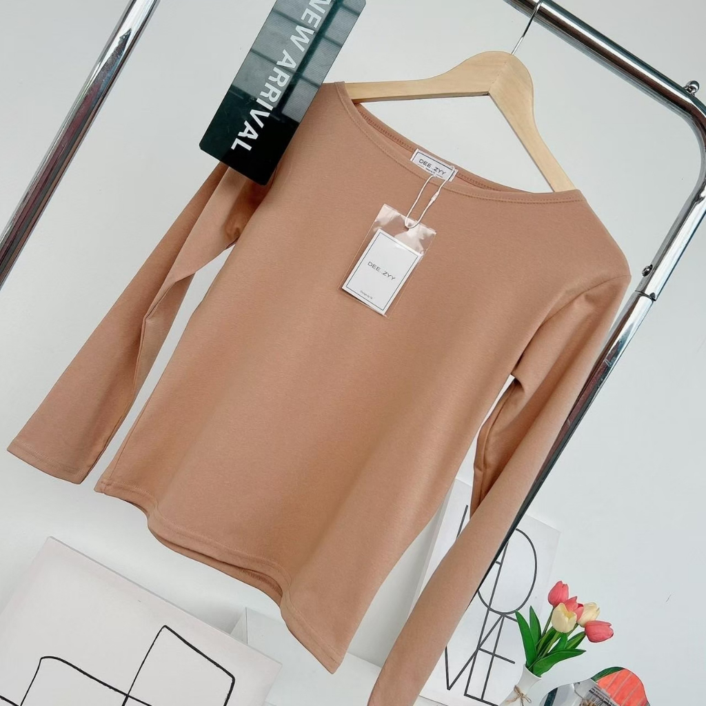 031 Deezyy เสื้อยืดแขนยาวคอปาดทรงพอดีตัว ไซส์1 ผ้าCotton supersofeมูจิ