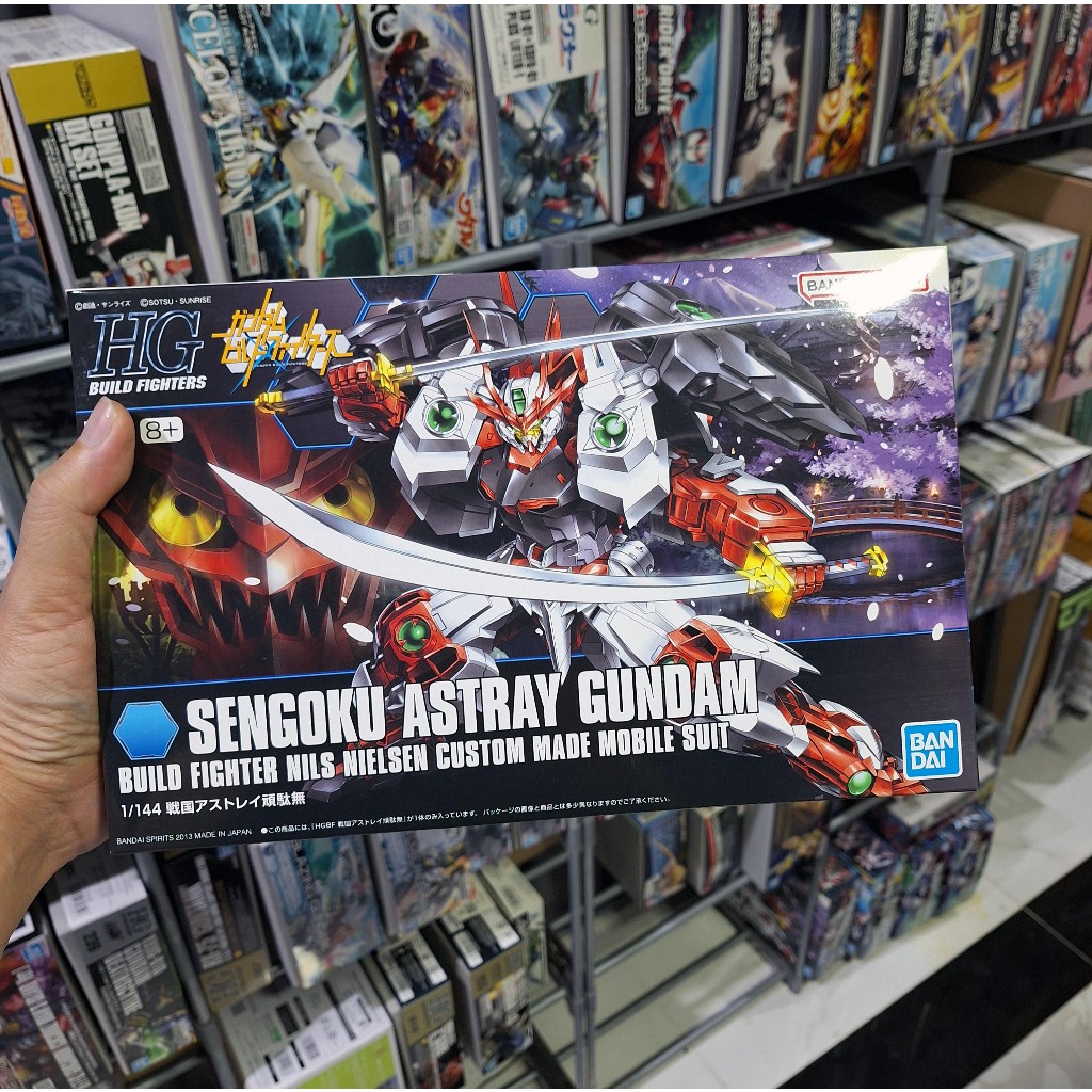 Bandai HGBF 1/144 Sengoku Astray Gundam