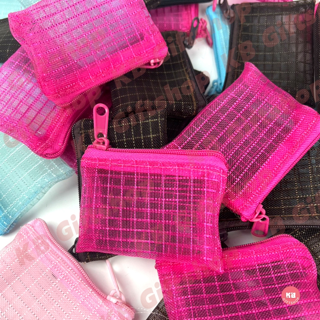 KB กระเป๋าใส่เหรียญ กระเป๋าสตางค์ ทรงสี่เหลี่ยม ของชำร่วย ของแจก คละสี ขนาด 2x3 นิ้ว ผ้ามุ้งสีพื้น