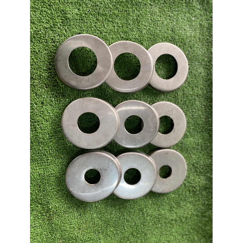 ฝาหลังปลายท่อw125เก่า  สแตนเลสแท้304งานดี ตัวหนา1มิล ขอบฝาสวยๆเนียนๆ เลยค่ะ