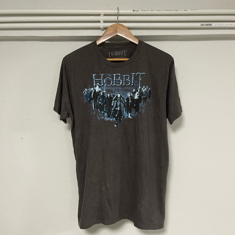 เสื้อมือสอง The Hobbit: An unexpected Journey ป้ายปั๊มตรงปีหนัง ตอกปี2012