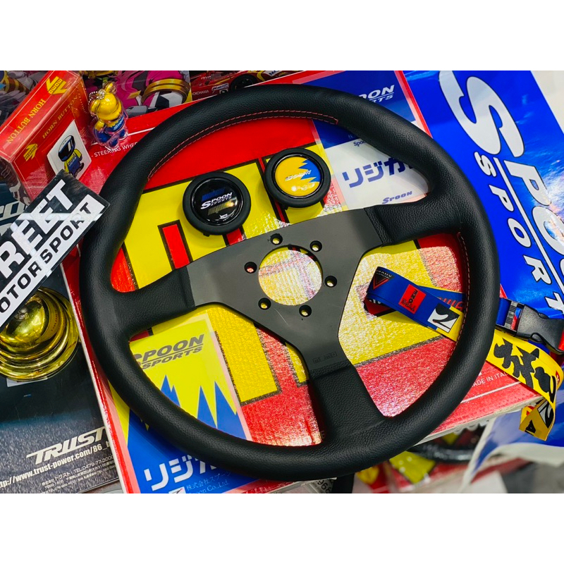 พวงมาลัย Momo spoon ขนาด 350 mm แท้ มือสอง italy Steering Wheel สป็ค ตรงทุกรุ่น พวงแต่ง พวงซิ่ง รถยนต์ โมโม่ สปูน อิตาลี