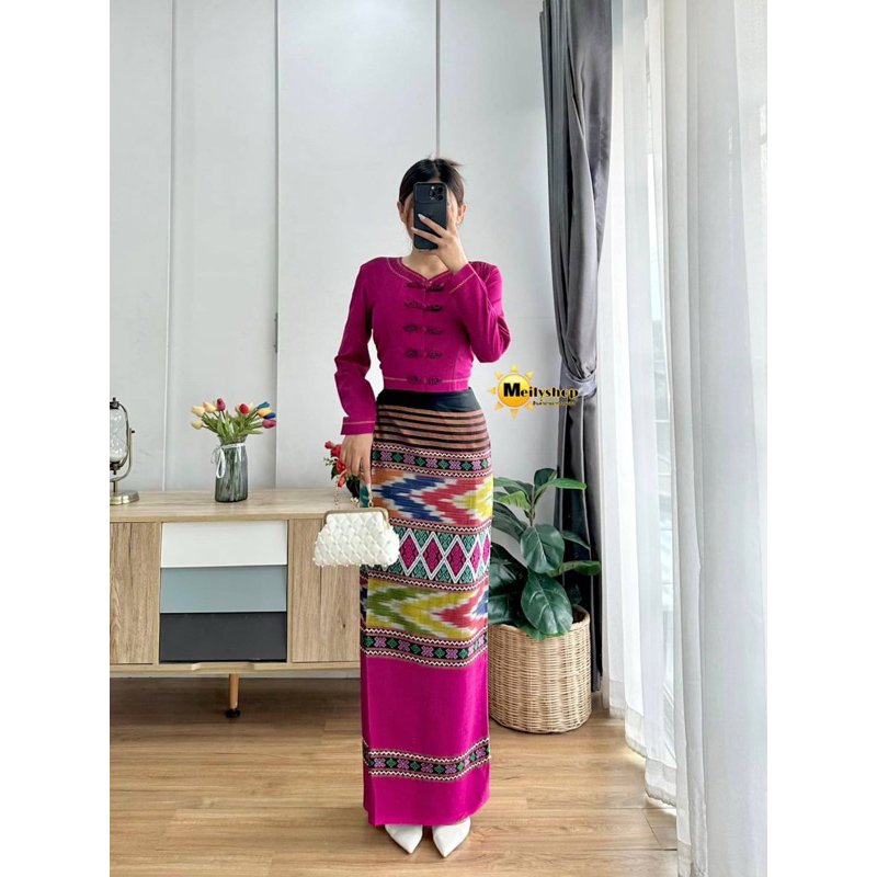 ชุดพื้นเมือง ชุดไทยใหญ่ ผลิตจากผ้าฝ้าย สีไม่ตก เสื้ออัดกาวแล้ว ทักแชทสอบถามไซส์ก่อนสั่งนะค่ะ