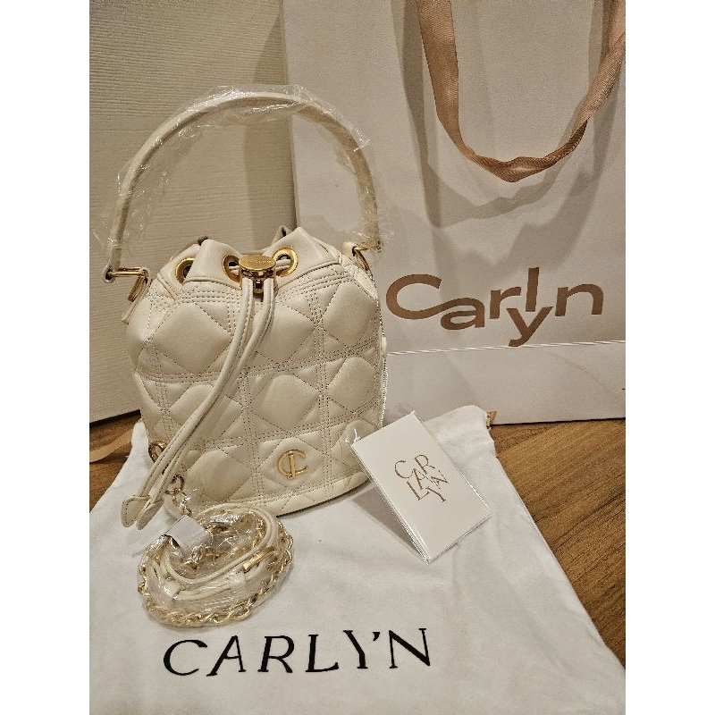 กระเป๋า carlyn รุ่น MARO BUCKET BAG แท้ 100%