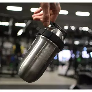 SHAKESPHERE Tumbler Double Wall Steel Protein Shaker แก้วน้ำพกพา แก้วเชคเกอร์ 700ml เขย่าเวย์โปรตีน