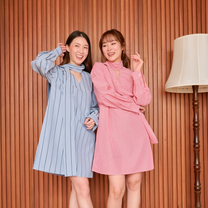 SHUUXME Bow dress (เดรสสั้นดีเทลโบว์ผูกได้หลายแบบ)