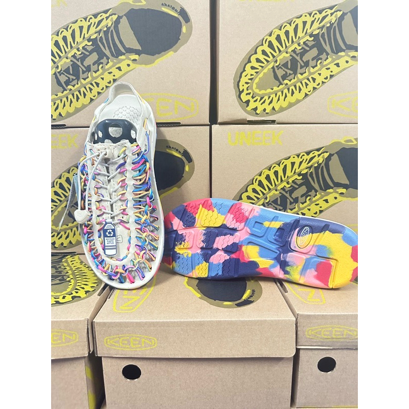 รองเท้าKEENสีใหม่สีสดสดต้นรับซัมเมอร์มาพร้อมกล่อง พร้อมส่งในไทย