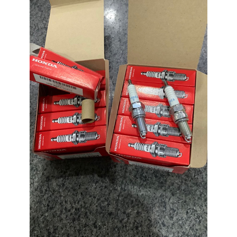 หัวเทียน cb500fcb500x/cbr500r(ขายเป็นชุด1ชุด=2หัว) แท้ตรงรุ่นเบิกศูนย์