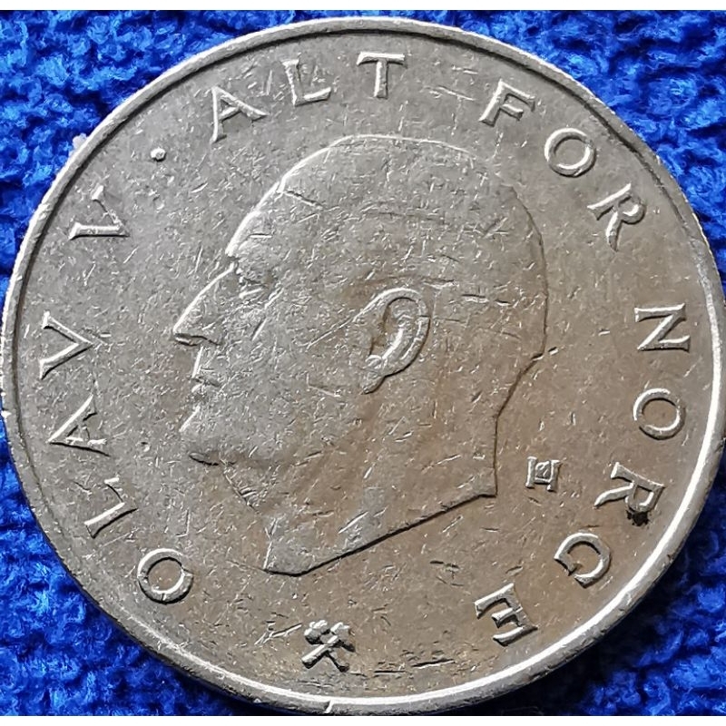 เหรียญ​นอร์เวย์​ Norway, 1 Krone, (ยุค​ Olav​ V), #​4072L, ใช้แล้ว