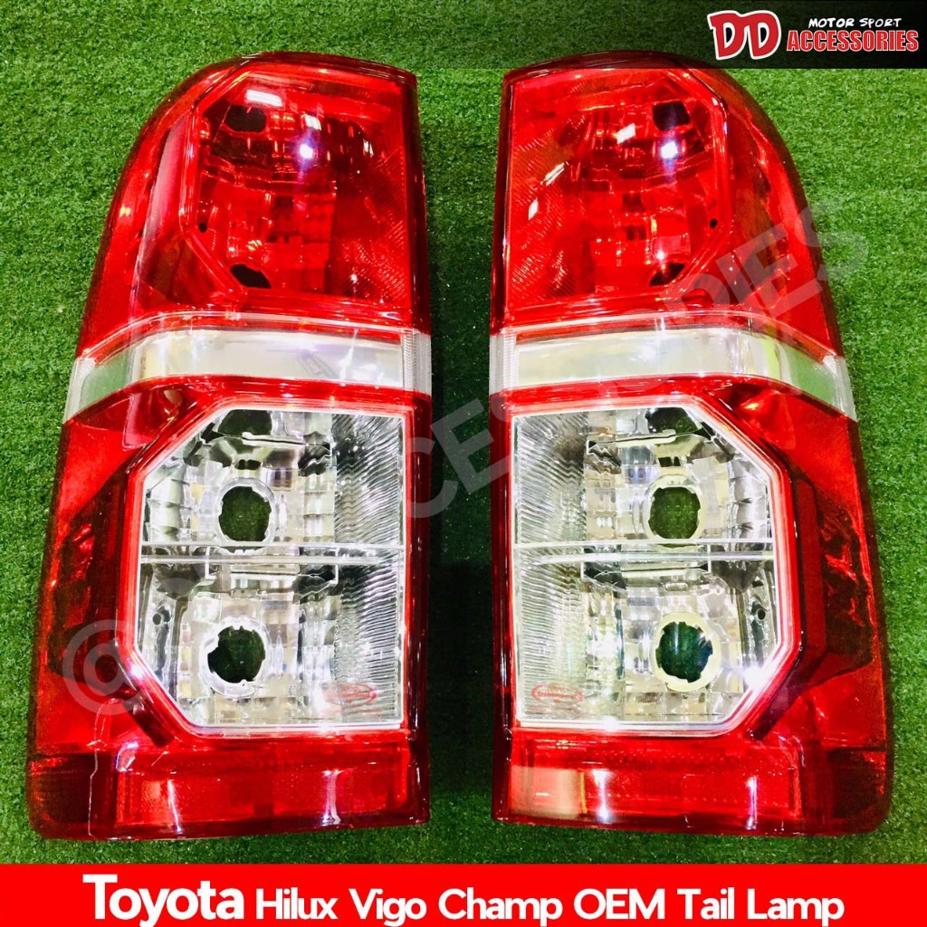 ไฟท้าย Vigo champ 2012 2014 ลายเดิมๆ งานไทย ขายแยกข้าง ซ้าย ขวา NT