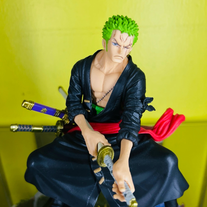 โมเดลวันพีช Zoro KOA แมวทอง