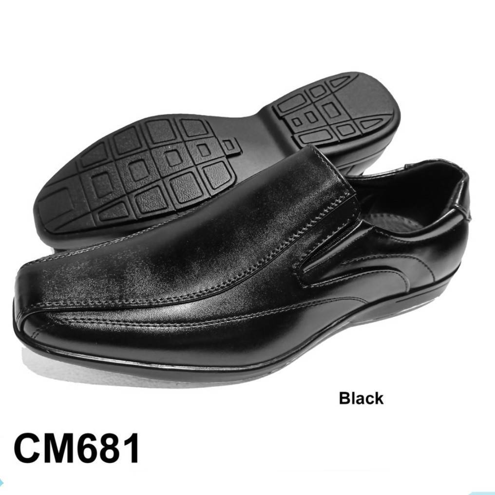 Design รองเท้าหนังชาย แบบสวม สีดำ  39-45