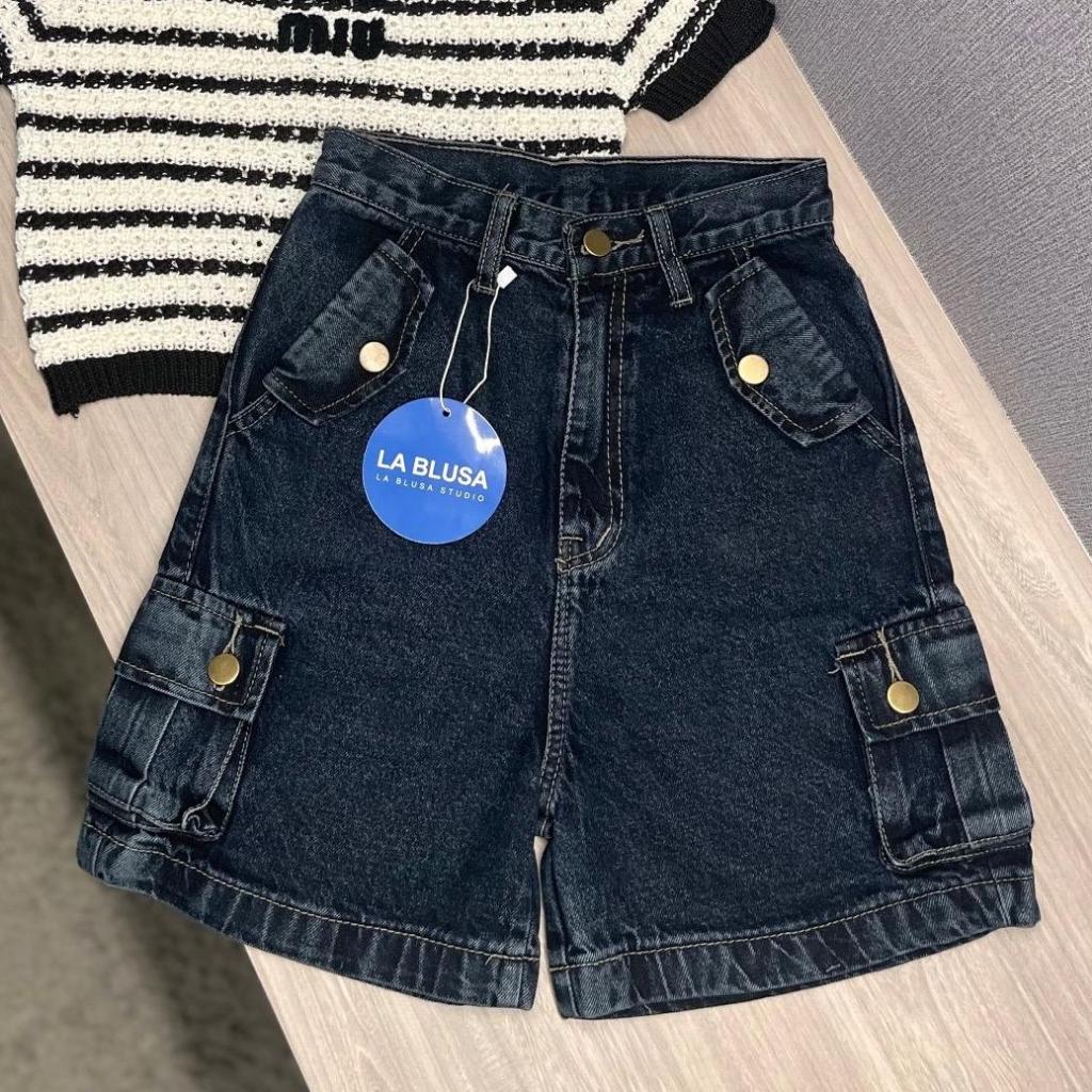 LABLUSA - LBS187 : กางเกงขาสั้นคาร์โก้แต่งกระเป๋าฝาติดกระดุม (Unisex)