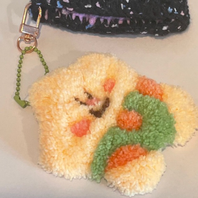 พร้อมส่ง ♡ somestuff | fluffy star keychain | punch needle พวงกุญแจดาว handmade พวงกุญแจของขวัญ