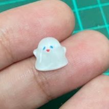 แม่เหล็ก ผีน้อย Ghost Magnet 1 cm.