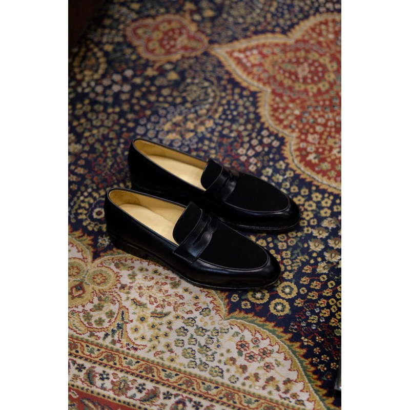 𝗡𝗲𝘄 𝗔𝗿𝗿𝗶𝘃𝗮𝗹 - British Bryson Penny Black Loafers