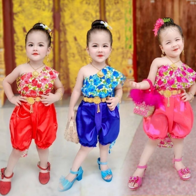 (1-4ปี) ชุดไทยเด็กลายดอก สไบลายดอกสีสันสดใสต้อนรับเทศกาลสงกรานต์ (สไบเกาะอกสำเร็จสวมได้เลย) โจงกระเบนผ้าต่วนเอวสม๊อคหลัง