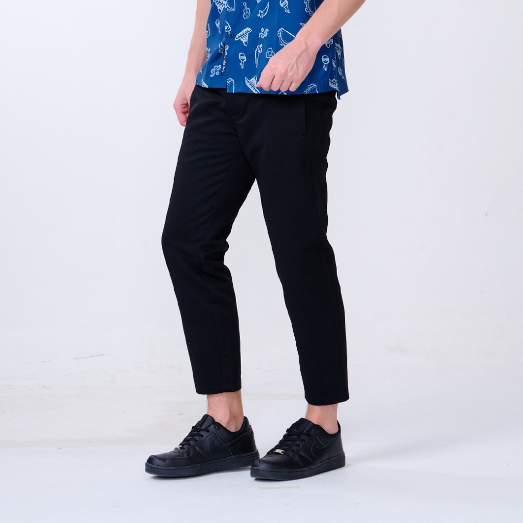 Khaki Bros. - คาคิบรอส - Active pant - Loose Cropped - KM24A002