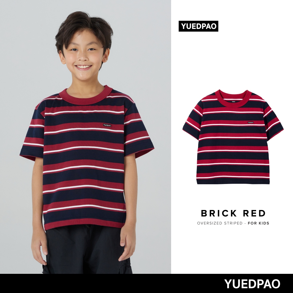 Yuedpao Kids Oversized Striped เสื้อยืดเด็ก สีสดใส สไตล์มินิมอล ผ้านุ่ม สัมผัสเบาสบาย ไม่ย้วย สี Brick Red