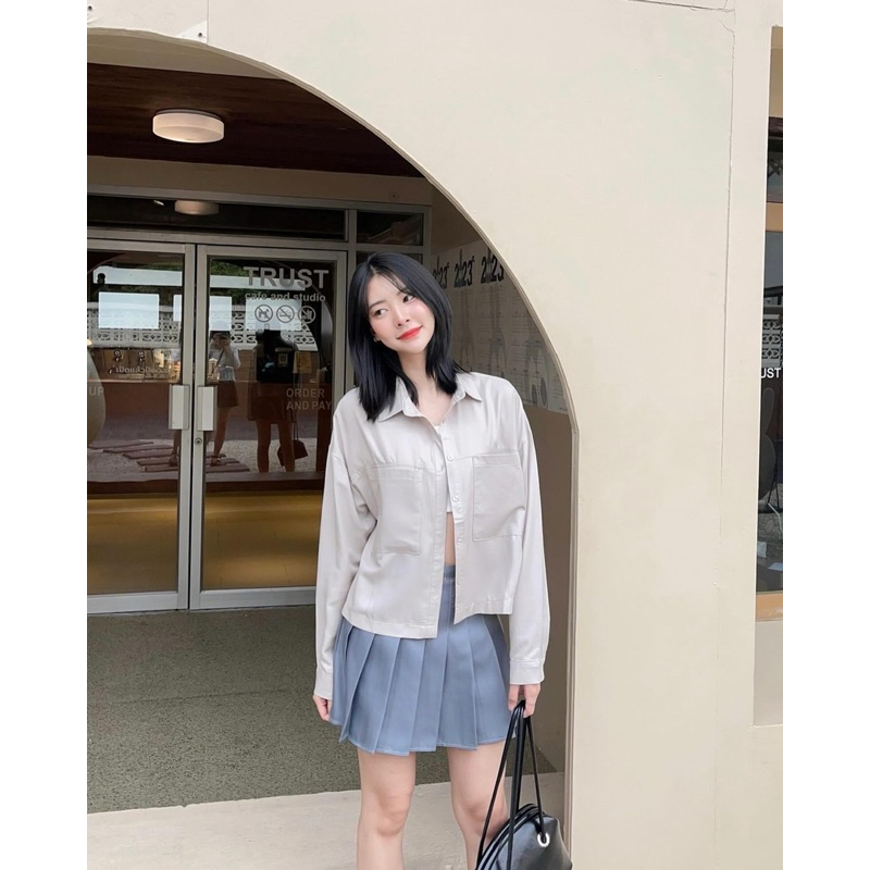 เสื้อเชิ้ต เสื้อคร็อป สั้น ป้าย Wanwan clothing แท้ เชิ้ตแขนยาว Oversized สไตล์สาวเท่ห์ ผ้า cotton 1