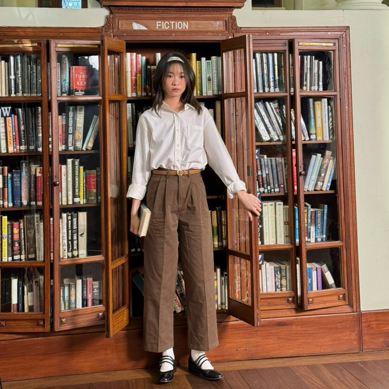 something cookie and cream trouser