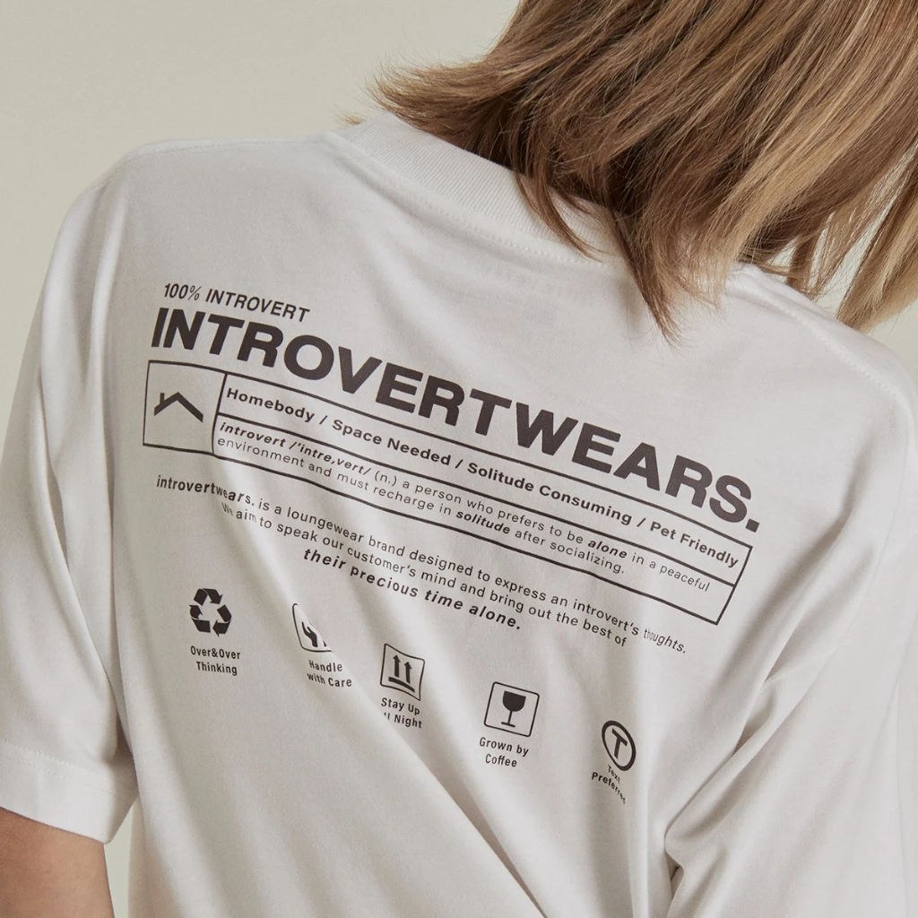 introvertwears | CARE GUIDE tee (3 Colours) เสื้อยืดแขนสั้น คอกลม ผ้านุ่มพิเศษ